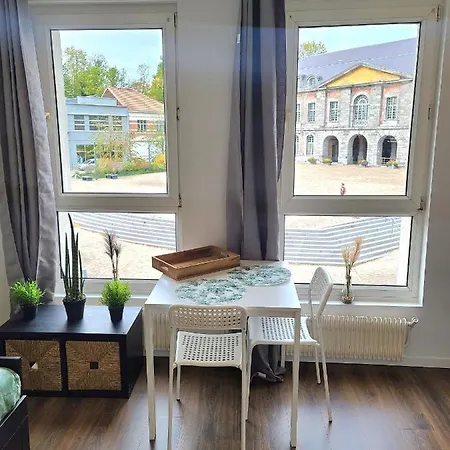 Studio Chaleureux Et Elegant En Hyper Centre De Avec Vue Sur La Porte De Mons Et La Place Vauban Maubeuge